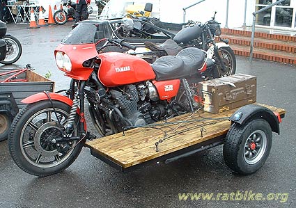 Yamah XS1000 with flatbed sidecar