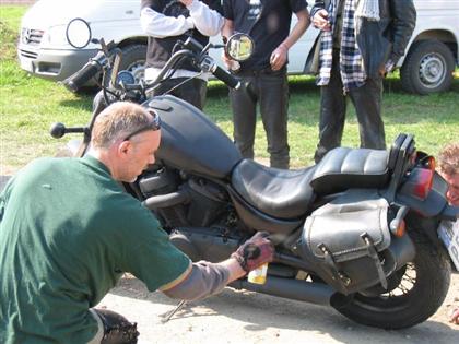 spray bombing a motorcycle