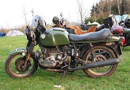 green BMW R80