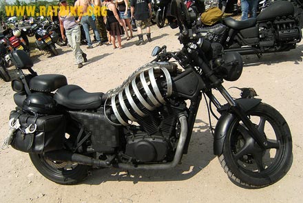 v-twin motorcycle with fabricated fuel tank