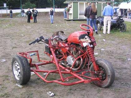 weird sidecar contraption