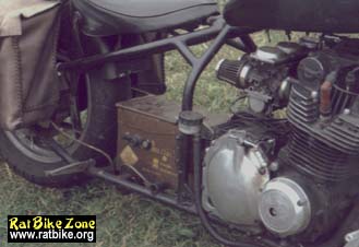 rigid frame suzuki motorcycle