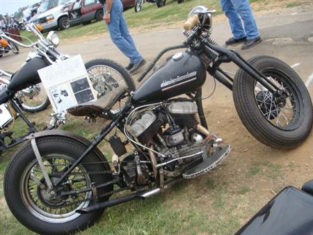 old school flathead bobber