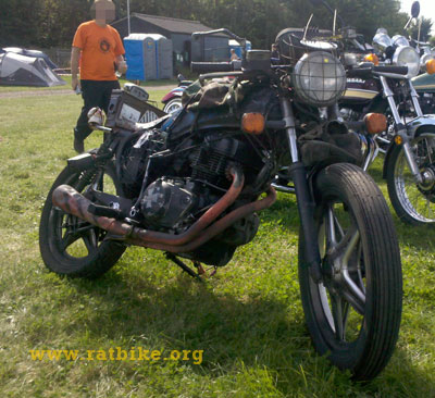 honda cb superdream