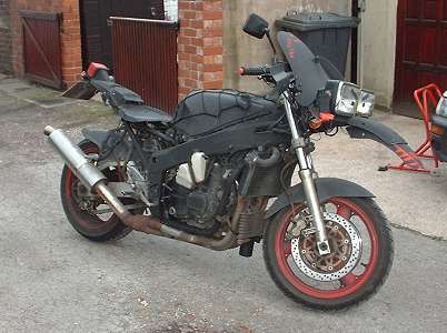 ZXR 750