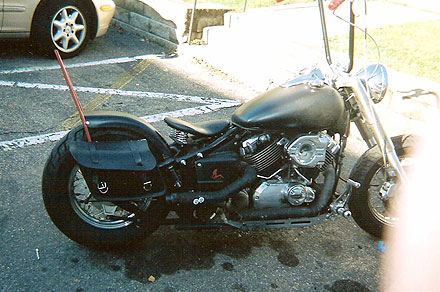 yamaha v-star side on