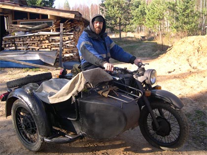 ural sidecar motorbike