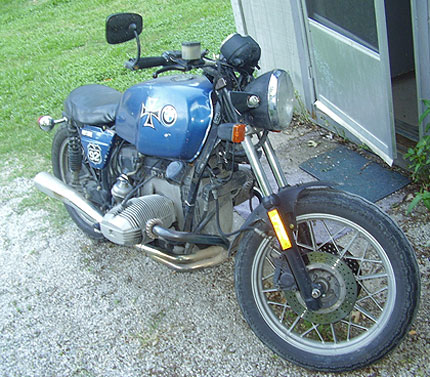 blue bmw r100rt