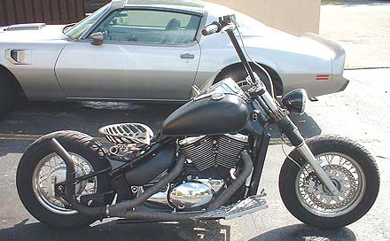 2002 suzuki volusia bobber - side view