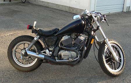 honda vt500 ratbike chopper side view