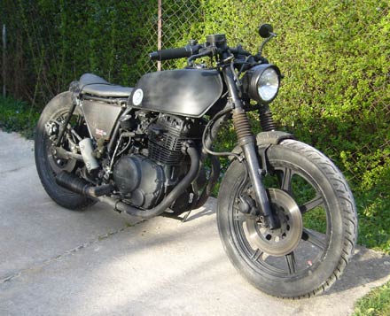 Yamaha XS400 Motorcycle