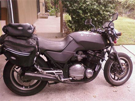 suzuki gs750e side view