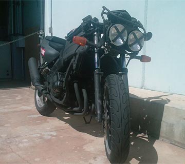 FZR600 Motor Cycle